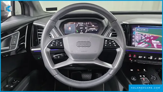AUDI Q4 E-TRON 40 PREMIUM