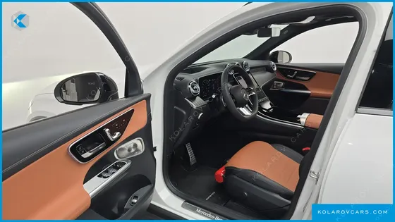 MERCEDES GLC-CLASS GLC300 4MATIC AMG LINE