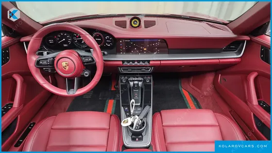 PORSCHE 911 CARRERA 4 CABRIOLET