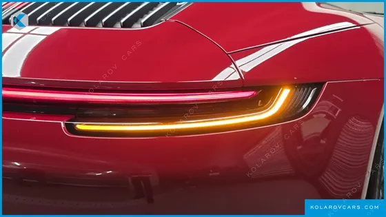 PORSCHE 911 CARRERA 4 CABRIOLET