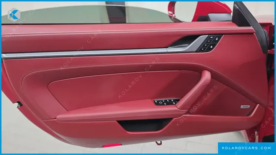PORSCHE 911 CARRERA 4 CABRIOLET