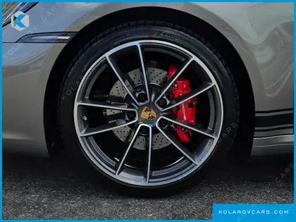 PORSCHE 911 CARRERA
