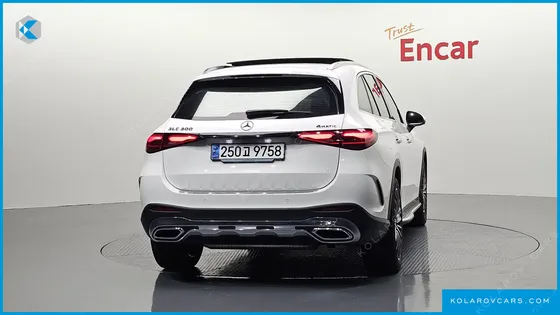MERCEDES GLC-CLASS GLC300 4MATIC AMG LINE