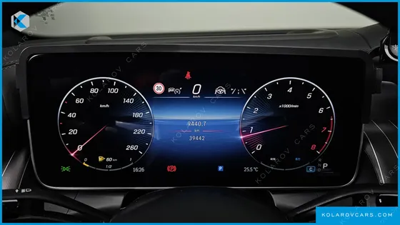 MERCEDES GLC-CLASS GLC300 4MATIC AMG LINE