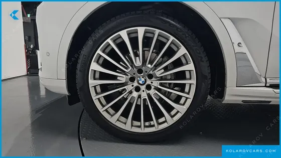 BMW X7 XDRIVE 40I DESIGN PURE EXCELLENCE 7-SEATER