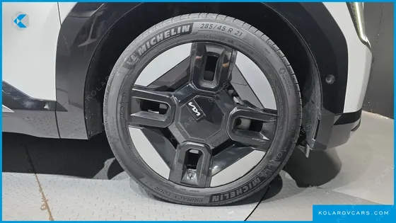 KIA EV9 LONG RANGE 4WD