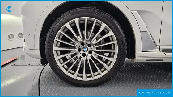 BMW X7 XDRIVE 40I DESIGN PURE EXCELLENCE 7-SEATER