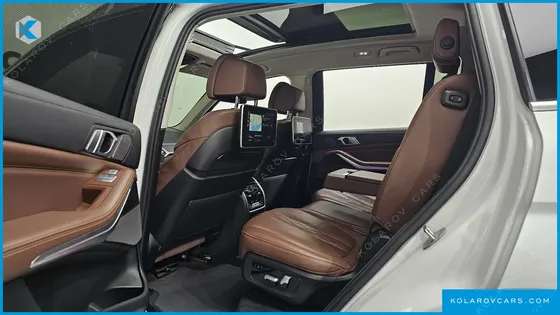 BMW X7 XDRIVE 40I DESIGN PURE EXCELLENCE 7-SEATER