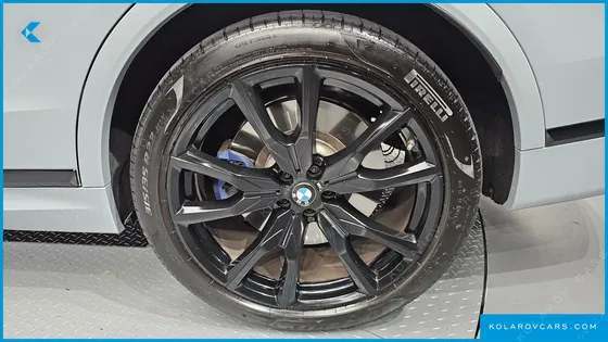 BMW X7 M60I XDRIVE M SPORT 6STR