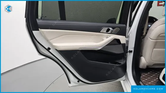 BMW X7 M50I 6STR
