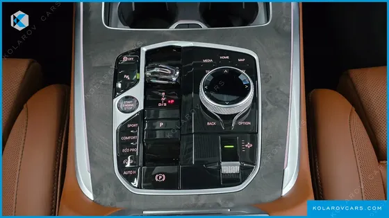 BMW X7 XDRIVE 40I DESIGN PURE EXCELLENCE 6-SEATER