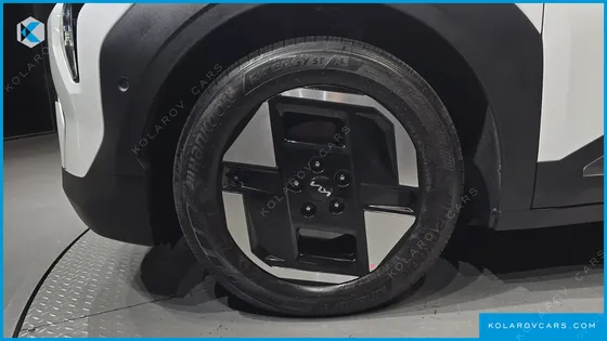 KIA EV3 LONG RANGE 2WD
