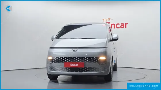 HYUNDAI STARIA TOURER 11-SEATER