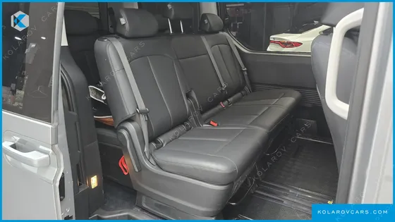 HYUNDAI STARIA TOURER 11-SEATER