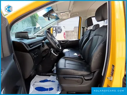 HYUNDAI STARIA L3.5  KINDER SAFETY CAR