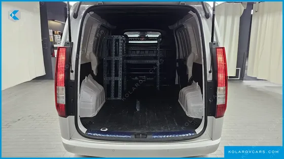 HYUNDAI STARIA CARGO 3-SEATER
