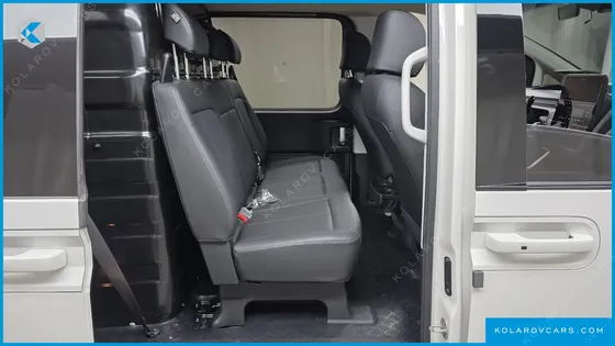 HYUNDAI STARIA L3.5 CARGO 5-SEATER