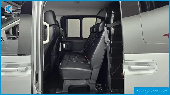 HYUNDAI STARIA CARGO 5-SEATER