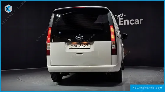 HYUNDAI STARIA CARGO 3-SEATER