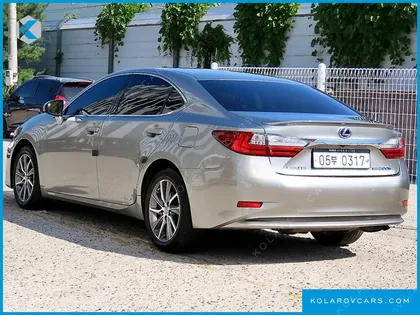 LEXUS ES SUPREME