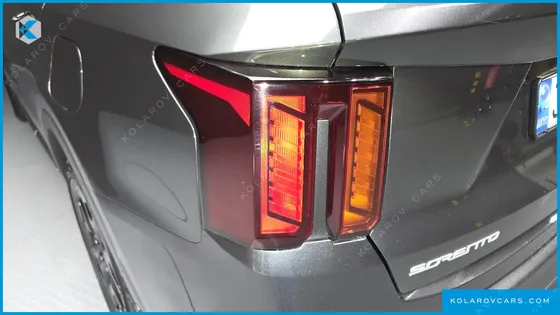 KIA SORENTO GASOLINE 2.5T 2WD