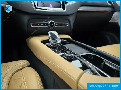 VOLVO XC90 B6 ULTIMATE BRIGHT