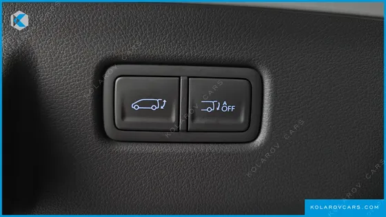 HYUNDAI STARIA HEV 1.6 LOUNGE 9-SEATER