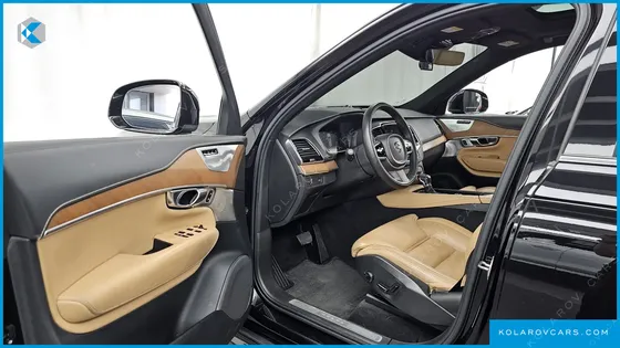 VOLVO XC90 D5 INSCRIPTION