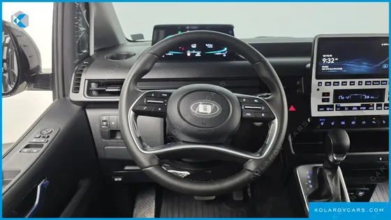 HYUNDAI STARIA HEV 1.6 TOURER 11-SEATER