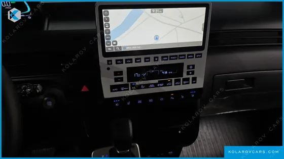 HYUNDAI STARIA HEV 1.6 TOURER 11-SEATER