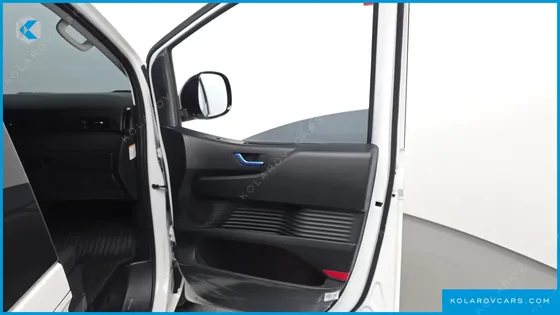 HYUNDAI STARIA HEV 1.6 TOURER 11-SEATER