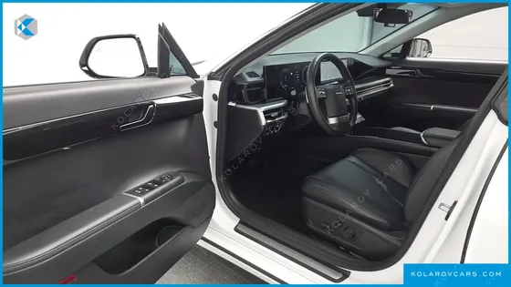 HYUNDAI GRANDEUR PREMIUM