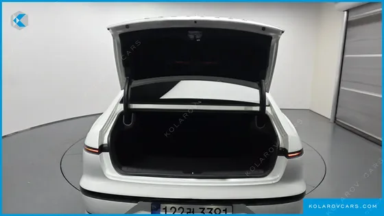 HYUNDAI GRANDEUR PREMIUM