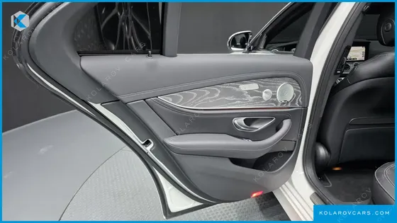 MERCEDES E-CLASS E350 4MATIC AMG LINE
