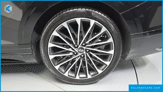 HYUNDAI GRANDEUR CALLIGRAPHY