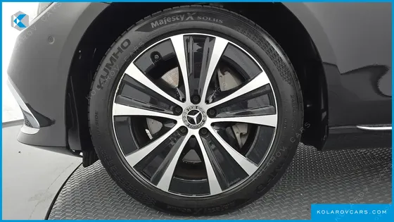 MERCEDES E-CLASS E300E 4MATIC EXCLUSIVE