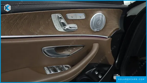 MERCEDES E-CLASS E300E 4MATIC EXCLUSIVE