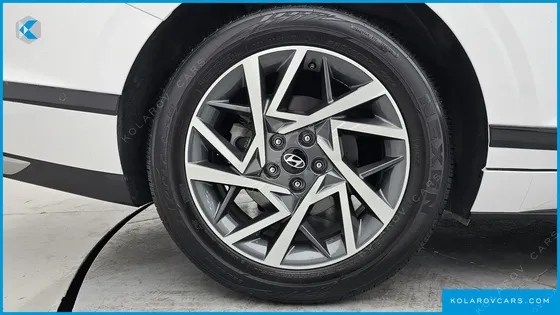 HYUNDAI GRANDEUR EXCLUSIVE