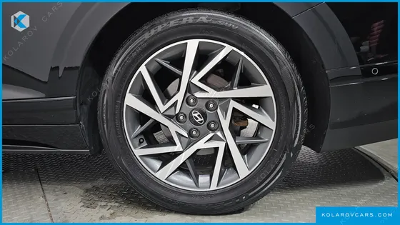 HYUNDAI GRANDEUR EXCLUSIVE