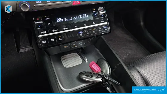 HYUNDAI GRANDEUR EXCLUSIVE
