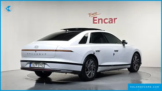 HYUNDAI GRANDEUR EXCLUSIVE
