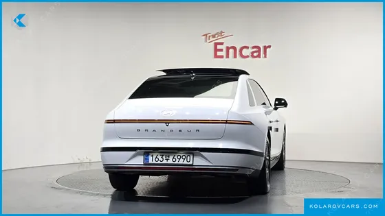 HYUNDAI GRANDEUR EXCLUSIVE