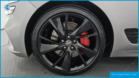 GENESIS G70 GASOLINE 3.3T 2WD