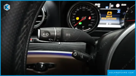 MERCEDES E-CLASS E220D AVANTGARDE