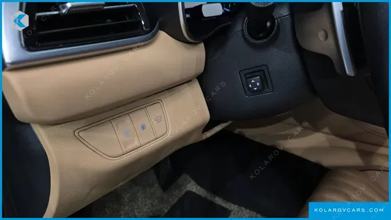GENESIS G70 GASOLINE 2.5T 4WD