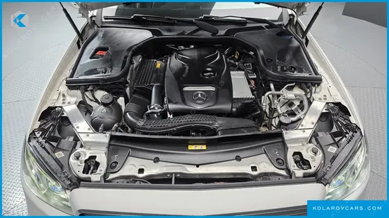 MERCEDES E-CLASS E300 AMG LINE