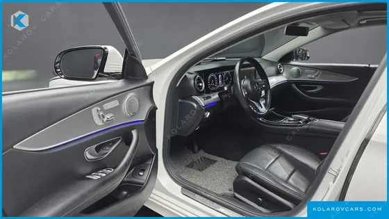 MERCEDES E-CLASS E300 AMG LINE