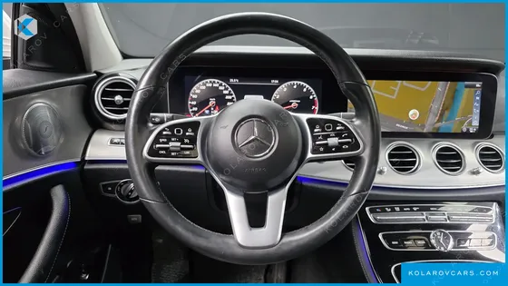 MERCEDES E-CLASS E300 AMG LINE