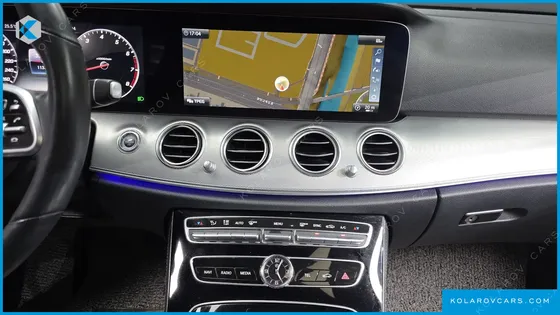 MERCEDES E-CLASS E300 AMG LINE