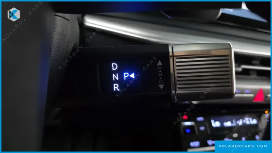 HYUNDAI GRANDEUR PREMIUM